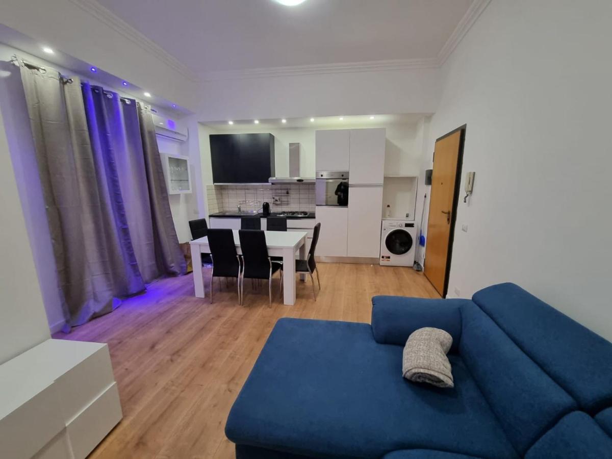 Piazza Colombo-Apartments Σαν Ρέμο Εξωτερικό φωτογραφία
